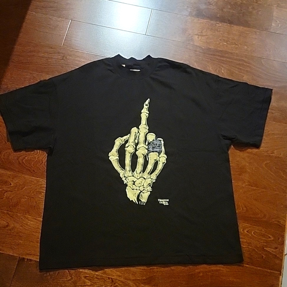 Gallery Dept Middle finger T-shirt